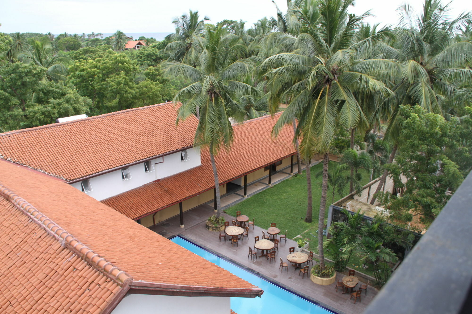 Hotel Earl'S Red Passikudah Esterno foto