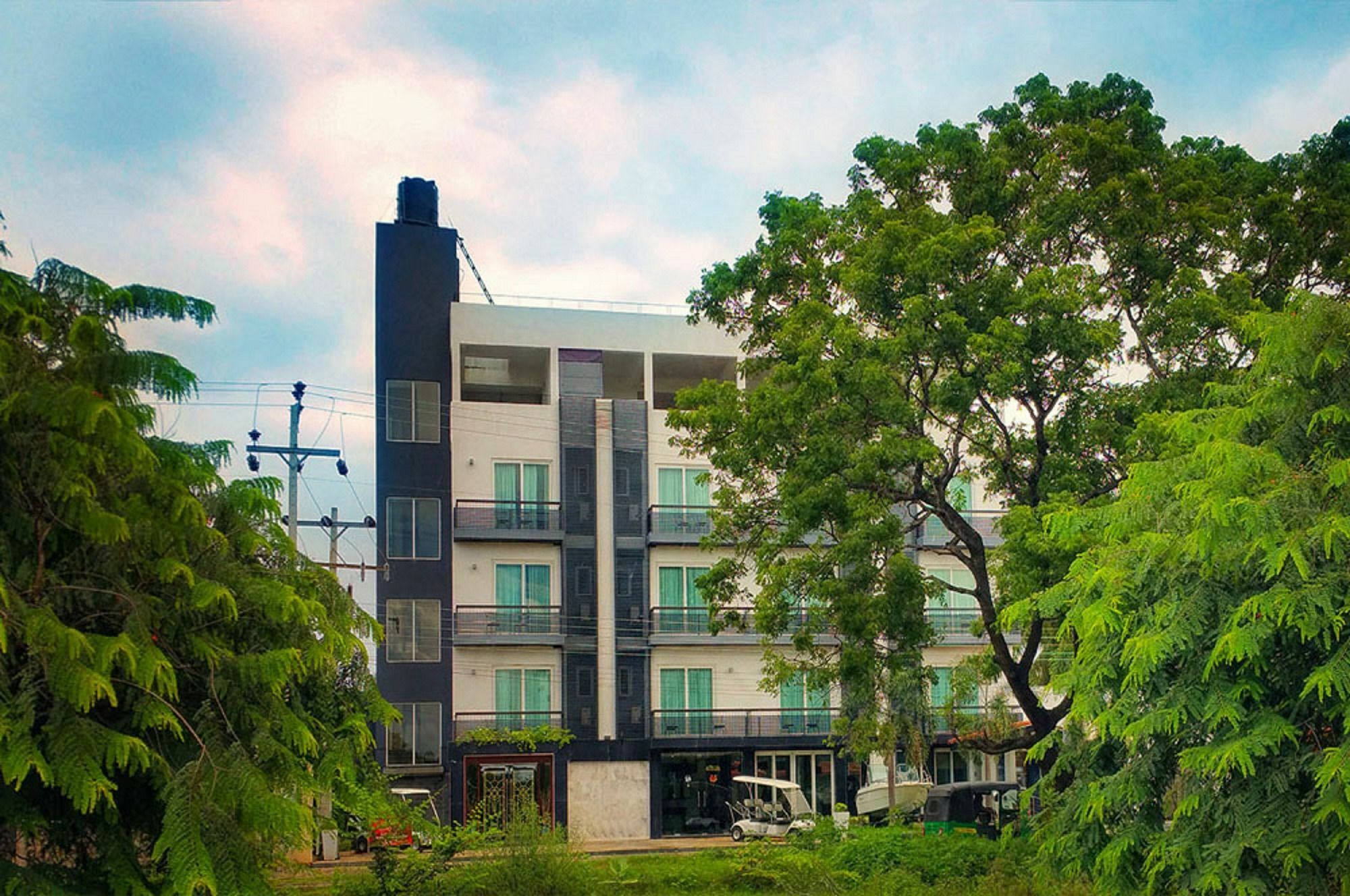 Hotel Earl'S Red Passikudah Esterno foto