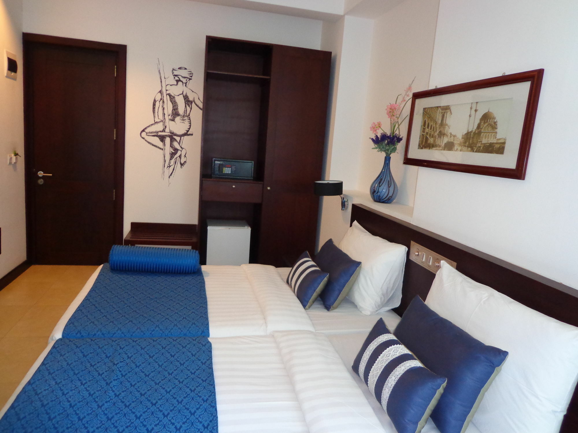 Hotel Earl'S Red Passikudah Esterno foto